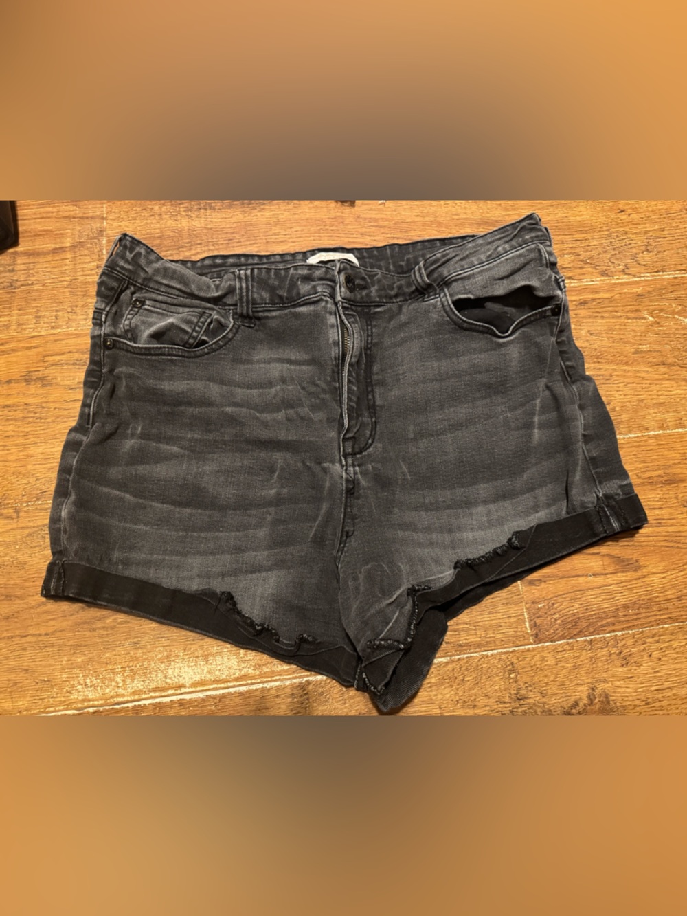 ARYIA black denim Shorts 36 inch waist -17